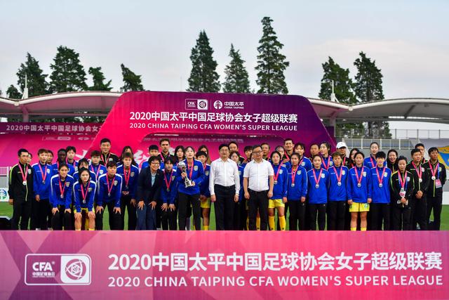 郭艾伦爆砍32分6记三分破纪录 广州大胜吉林